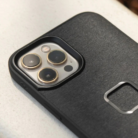 Custodia Peak Design Everyday grigia per iPhone 13 Custodia Peak Design Everyday grigia per iPhone 13