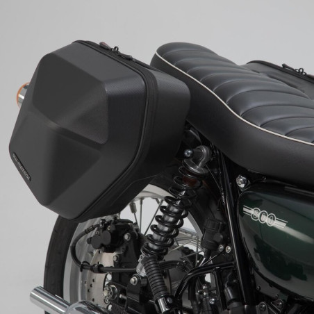 Set borse laterali Urban ABS con telai SW-Motech per Kawasaki W800 dal 2019 Set borse laterali Urban ABS con telai SW-Motech per Kawasaki W800 dal 2019