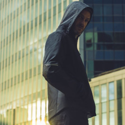 Giacca da moto Spidi Hoodie Armor H2Out nera Giacca da moto Spidi Hoodie Armor H2Out nera