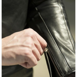 Giacca da moto in pelle Hevik Garage nera Giacca da moto in pelle Hevik Garage nera