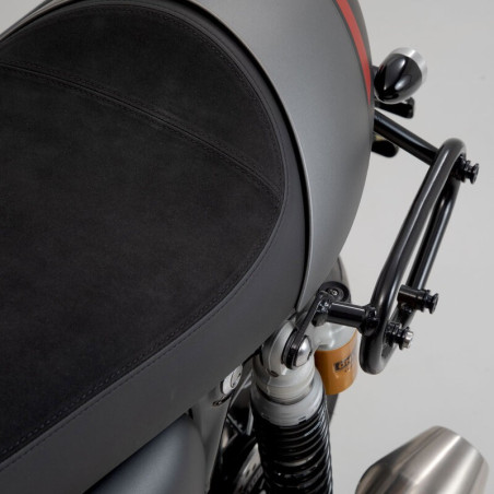 Borse laterali SW-Motech Legend Gear con telai specifici per Triumph Thruxton 1200 RS