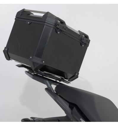 Piastra SW-Motech Adventure Rack su Triumph Tiger Sport 660 per borse o bauli di varie marche