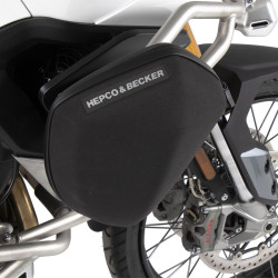 Coppia di borse Hepco & Becker V1 per paraserbatoio su Triumph Tiger 850 Sport Coppia di borse Hepco & Becker V1 per paraserbatoio su Triumph Tiger 850 Sport