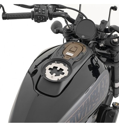 Flangia serbatoio Givi per borse con sistema Tanklock su Harley Davidson Sporster S 1250 Flangia serbatoio Givi per borse con sistema Tanklock su Harley Davidson Sporster S 1250