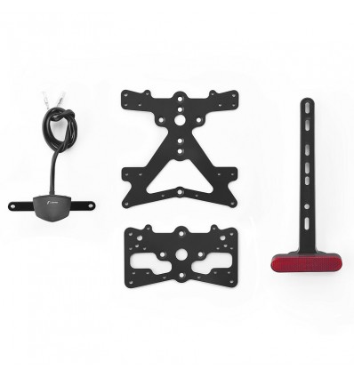 Portatarga regolabile Rizoma Fox per Yamaha T-Max 560 dal 2022 Portatarga regolabile Rizoma Fox per Yamaha T-Max 560 dal 2022