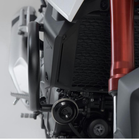 Paramotore SW-Motech per Honda CB 750 Hornet Paramotore SW-Motech per Honda CB 750 Hornet