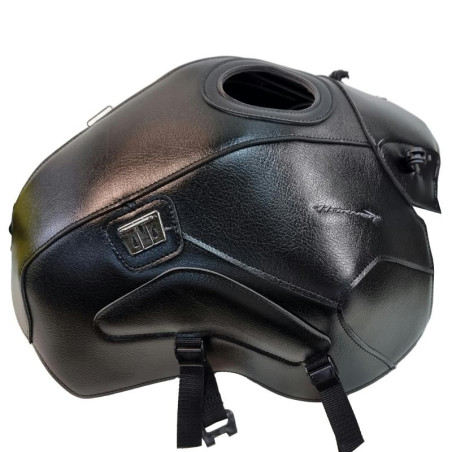 Copriserbatoio Bagster per Honda CB 750 Hornet in similpelle nero Copriserbatoio Bagster per Honda CB 750 Hornet in similpelle nero