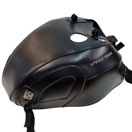 Copriserbatoio Bagster per Triumph Speed Twin 900 dal 2023 in similpelle nero Copriserbatoio Bagster per Triumph Speed Twin 900 dal 2023 in similpelle nero