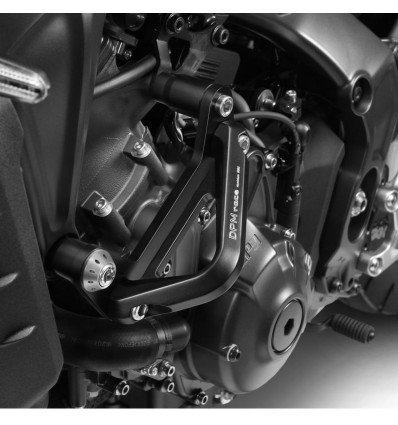 Paramotore De Pretto Moto per Yamaha MT-09 dal 2021 e XSR 900 dal 2022 Paramotore De Pretto Moto per Yamaha MT-09 dal 2021 e XSR 900 dal 2022