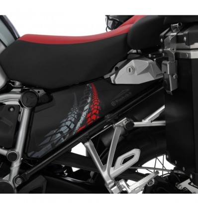 Coppia pannelli Wunderlich con presa per fiancate BMW R1250GS dal 2021 Coppia pannelli Wunderlich con presa per fiancate BMW R1250GS dal 2021