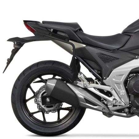 Portavaligie laterale Shad 3P su Honda NC 750X dal 2021 Portavaligie laterale Shad 3P su Honda NC 750X dal 2021