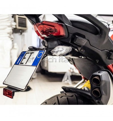 Portatarga regolabile Evotech per Ducati Multistrada V4, V4S e V4S Sport Portatarga regolabile Evotech per Ducati Multistrada V4, V4S e V4S Sport