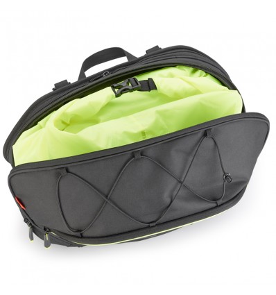 Borse laterali Givi serie Easy Bags EA127 a volume variabile da 20 a 30 lt nere Borse laterali Givi serie Easy Bags EA127 a volume variabile da 20 a 30 lt nere