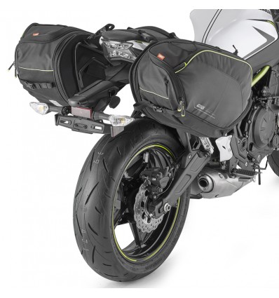 Borse laterali Givi serie Easy Bags EA127 a volume variabile da 20 a 30 lt nere Borse laterali Givi serie Easy Bags EA127 a volume variabile da 20 a 30 lt nere