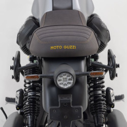 Borse laterali SW-Motech Legend Gear con telai specifici per Moto Guzzi V7 850 Borse laterali SW-Motech Legend Gear con telai specifici per Moto Guzzi V7 850
