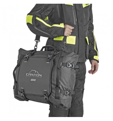 Borsa cargo impermeabile Givi GRT723 Canyon Monokey dal 40 litri Borsa cargo impermeabile Givi GRT723 Canyon Monokey dal 40 litri