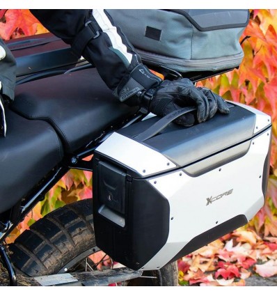 Valigie laterali Hepco & Becker X-Core 18 litri nere attacco C-Bow Valigie laterali Hepco & Becker X-Core 18 litri nere attacco C-Bow