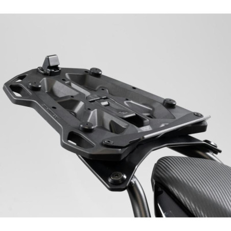 Piastra SW-Motech per bauli Givi e Kappa Monolock su Street Rack