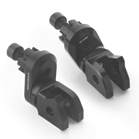 Adattatori Rizoma PE737B regolabili per pedivelle pilota su Harley Davidson Pan America Adattatori Rizoma PE737B regolabili per pedivelle pilota su Harley Davidson Pan America