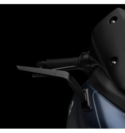 Specchietti Rizoma aerodinamici Stealth argento per Yamaha T-Max 560 dal 2022 Specchietti Rizoma aerodinamici Stealth argento per Yamaha T-Max 560 dal 2022