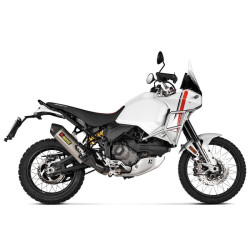 Terminale Akrapovic Slip On Titanio omologato per Ducati Desert X Terminale Akrapovic Slip On Titanio omologato per Ducati Desert X