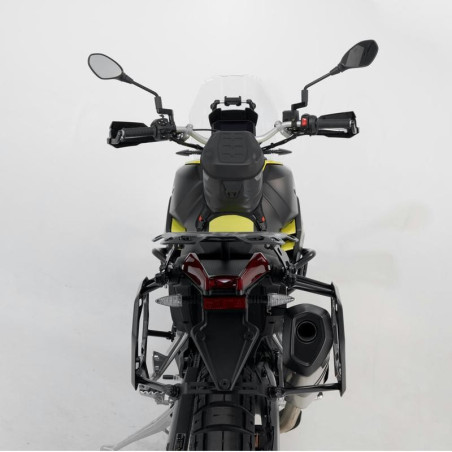 Kit telai laterali SW-Motech PRO a sgancio rapido per Aprilia Tuareg 660 Kit telai laterali SW-Motech PRO a sgancio rapido per Aprilia Tuareg 660