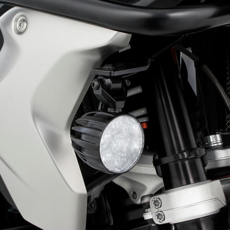 Coppia di faretti led multifunzione Wunderlich Dayron per BMW R1250 GS e GS Adventure Coppia di faretti led multifunzione Wunderlich Dayron per BMW R1250 GS e GS Adventure