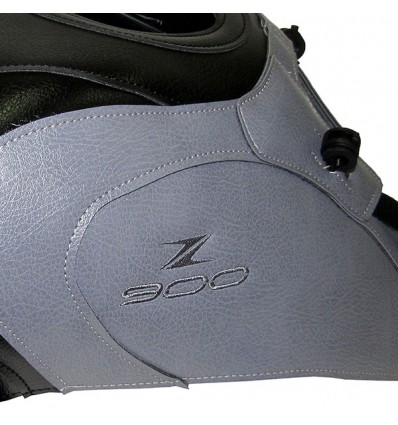 Copriserbatoio Bagster per Kawasaki Z900 in similpelle nero e acciaio