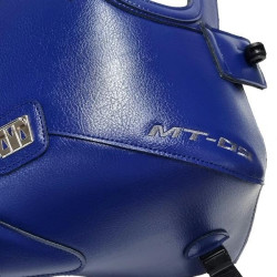 Copriserbatoio Bagster per Yamaha MT-09 dal 2020 in similpelle blu baltico Copriserbatoio Bagster per Yamaha MT-09 dal 2020 in similpelle blu baltico