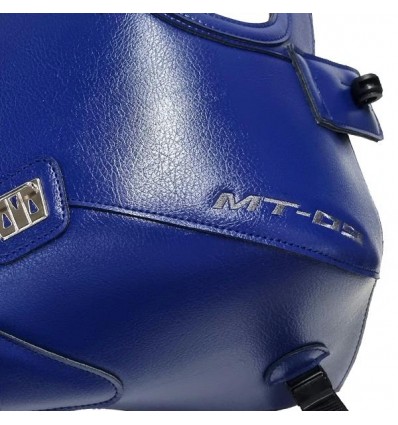 Copriserbatoio Bagster per Yamaha MT-09 dal 2020 in similpelle blu baltico Copriserbatoio Bagster per Yamaha MT-09 dal 2020 in similpelle blu baltico