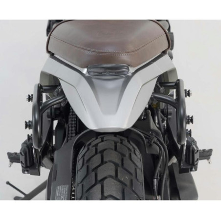 Telaio laterale SW-Motech per borse SLC su Moto Morini Seiemmezzo Telaio laterale SW-Motech per borse SLC su Moto Morini Seiemmezzo