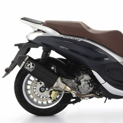 Terminale Arrow Urban Alu Dark per Piaggio Beverly 300 HPE Terminale Arrow Urban Alu Dark per Piaggio Beverly 300 HPE