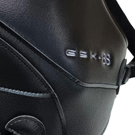 Copriserbatoio Bagster per Suzuki GSX-8S similpelle nero Copriserbatoio Bagster per Suzuki GSX-8S similpelle nero