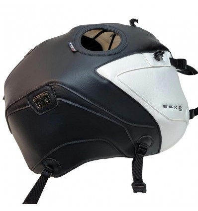 Copriserbatoio Bagster per Suzuki GSX-8S similpelle nero e bianco Copriserbatoio Bagster per Suzuki GSX-8S similpelle nero e bianco