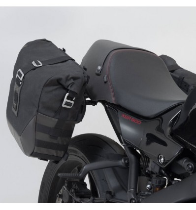 Borse laterali SW-Motech Legend Gear con telai specifici per Yamaha XSR 900 dal 2022 Borse laterali SW-Motech Legend Gear con telai specifici per Yamaha XSR 900 dal 2022