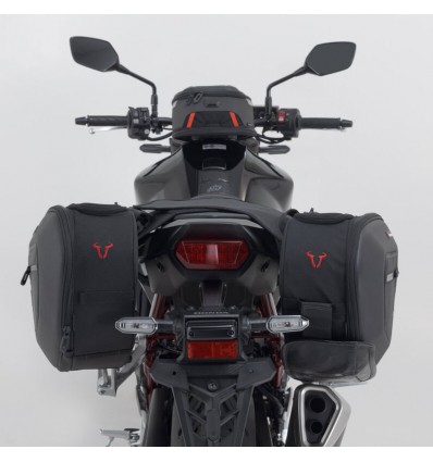 Borse laterali SW-Motech PRO Blaze con telai specifici per Honda CB 750 Hornet Borse laterali SW-Motech PRO Blaze con telai specifici per Honda CB 750 Hornet
