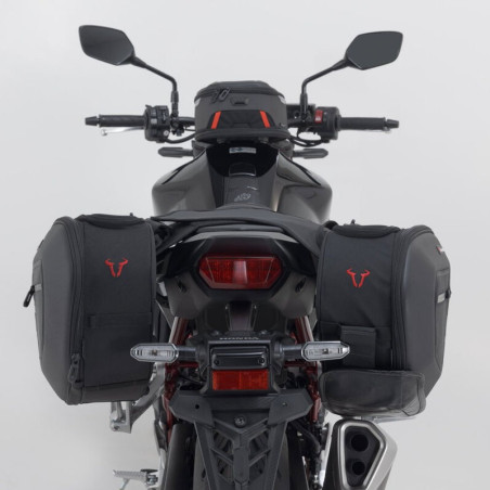 Borse laterali SW-Motech PRO Blaze con telai specifici per Honda CB 750 Hornet Borse laterali SW-Motech PRO Blaze con telai specifici per Honda CB 750 Hornet