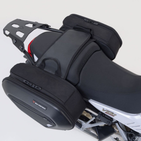 Borse laterali SW-Motech PRO Blaze con telai specifici per Moto Guzzi V100 Mandello Borse laterali SW-Motech PRO Blaze con telai specifici per Moto Guzzi V100 Mandello