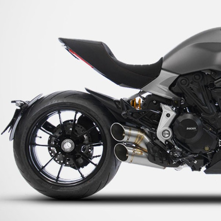 Terminale doppio Slip On Zard per Ducati Diavel 1260 dal 2021 Terminale doppio Slip On Zard per Ducati Diavel 1260 dal 2021