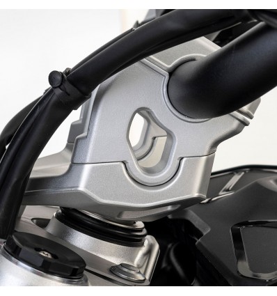 Riser Wunderlich rialzati e arretrati per manubri BMW R1300 GS Riser Wunderlich rialzati e arretrati per manubri BMW R1300 GS