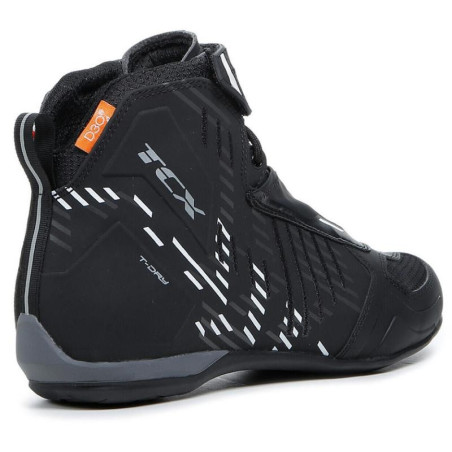 Scarpe da moto TCX Ro4d WP nero Scarpe da moto TCX Ro4d WP nero