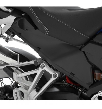 Coppia pannelli neri Wunderlich per fiancate BMW F750 GS e F850 GS Coppia pannelli neri Wunderlich per fiancate BMW F750 GS e F850 GS
