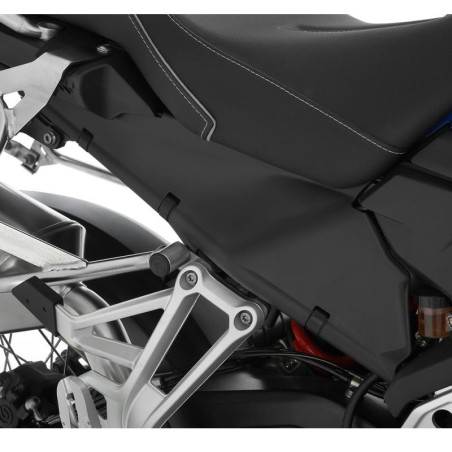 Coppia pannelli neri Wunderlich per fiancate BMW F750 GS e F850 GS Coppia pannelli neri Wunderlich per fiancate BMW F750 GS e F850 GS