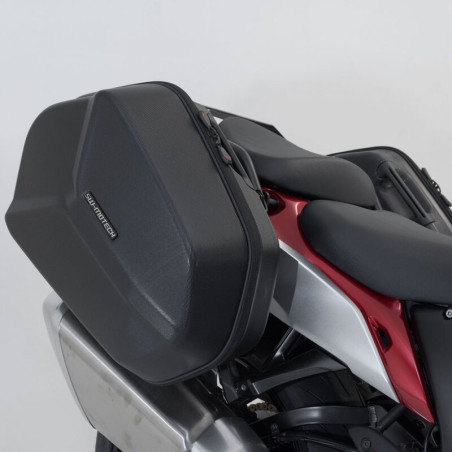 Coppia di borse + telai SW-Motech AERO ABS per Suzuki GSX 1300R Hayabusa dal 2021 Coppia di borse + telai SW-Motech AERO ABS per Suzuki GSX 1300R Hayabusa dal 2021