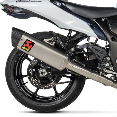 Scarico completo Akrapovic omologato per Suzuki GSX 1300R Hayabusa dal 2021 Scarico completo Akrapovic omologato per Suzuki GSX 1300R Hayabusa dal 2021