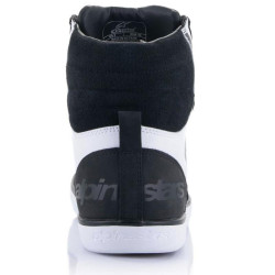 Scarpe da moto Alpinestars J-6 Waterproof in pelle nera e bianca Scarpe da moto Alpinestars J-6 Waterproof in pelle nera e bianca