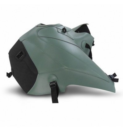 Copriserbatoio Bagster per Moto Guzzi NTX Stelvio 11-18 in similpelle verde petrolio e nero opaco Copriserbatoio Bagster per Moto Guzzi NTX Stelvio 11-18 in similpelle verde petrolio e nero opaco