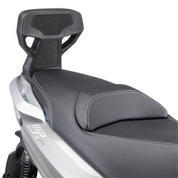 Schienalino passeggero Givi TB2013 per Yamaha T-Max 08-11 e T-Max 530 2012 senza bauletto Schienalino passeggero Givi TB2013 per Yamaha T-Max 08-11 e T-Max 530 2012 senza bauletto