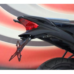 Portatarga regolabile Evotech per Honda CBR125R e CBR250R 11-14 Portatarga regolabile Evotech per Honda CBR125R e CBR250R 11-14