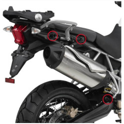 Portavaligie laterale a sgancio rapido Givi PLR5103 Monokey per Triumph Tiger 800 e Tiger 800 XC Portavaligie laterale a sgancio rapido Givi PLR5103 Monokey per Triumph Tiger 800 e Tiger 800 XC